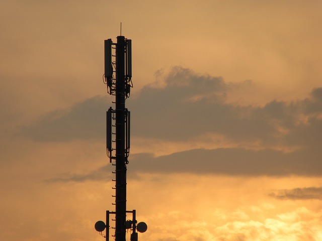 mobile phone mast emmissions